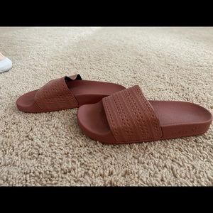 Adidas Slide